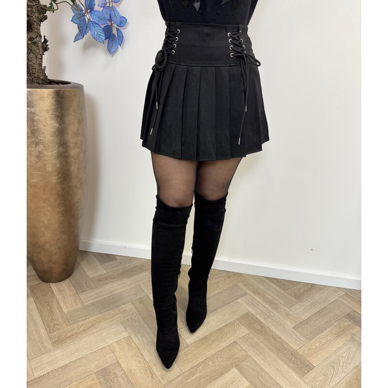 Skort Suede Lizzy 2105 Black