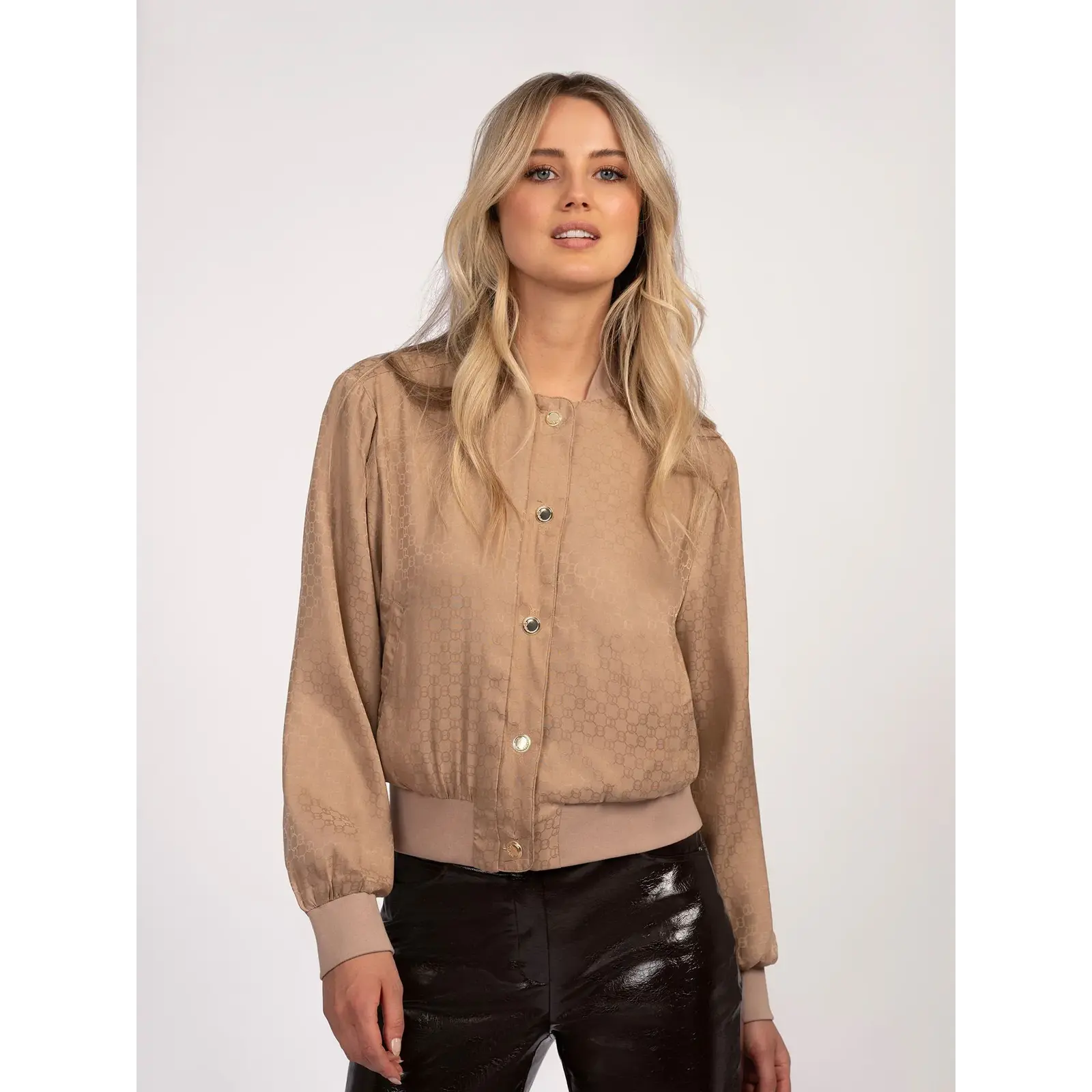 Nikkie Bomber jacket Opava Praline Nikkie