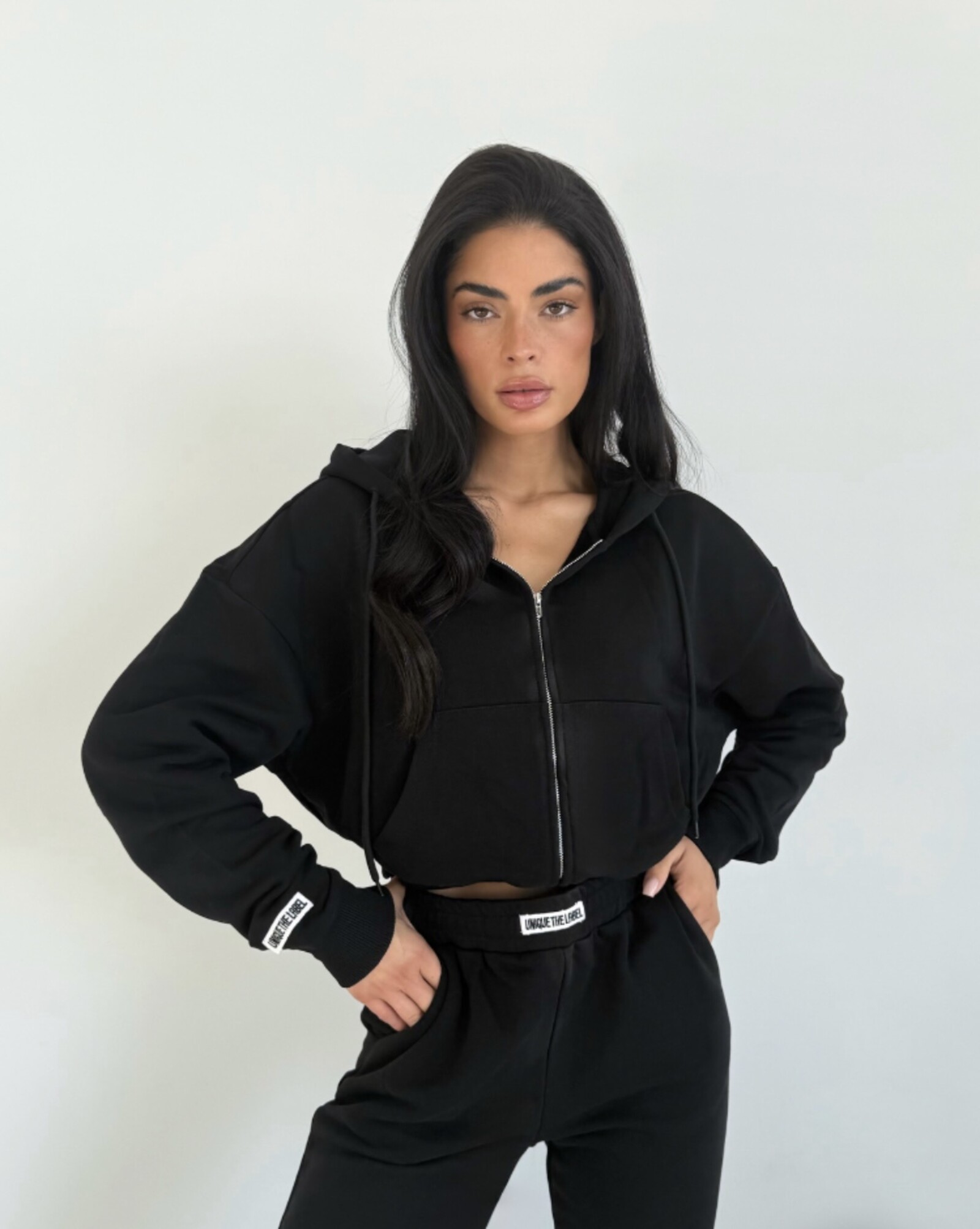 Unique The Label Vest molly Unique the Label Black