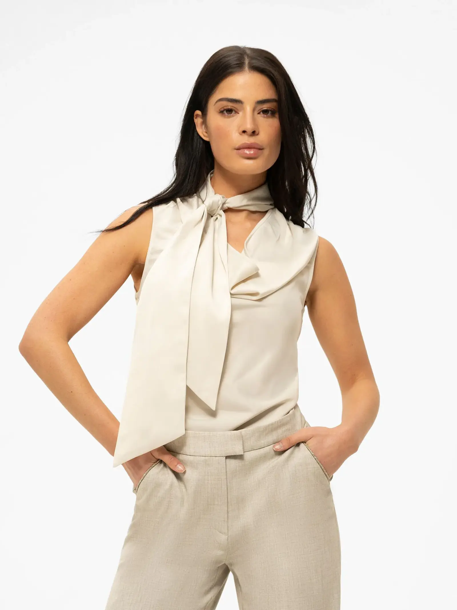 Nikkie Satin Top Provo Cream Nikkie