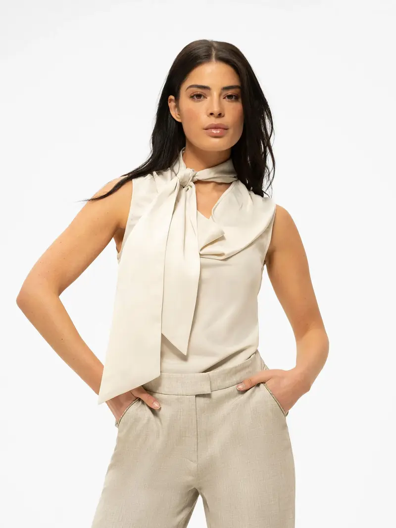 Satin Top Provo Cream Nikkie