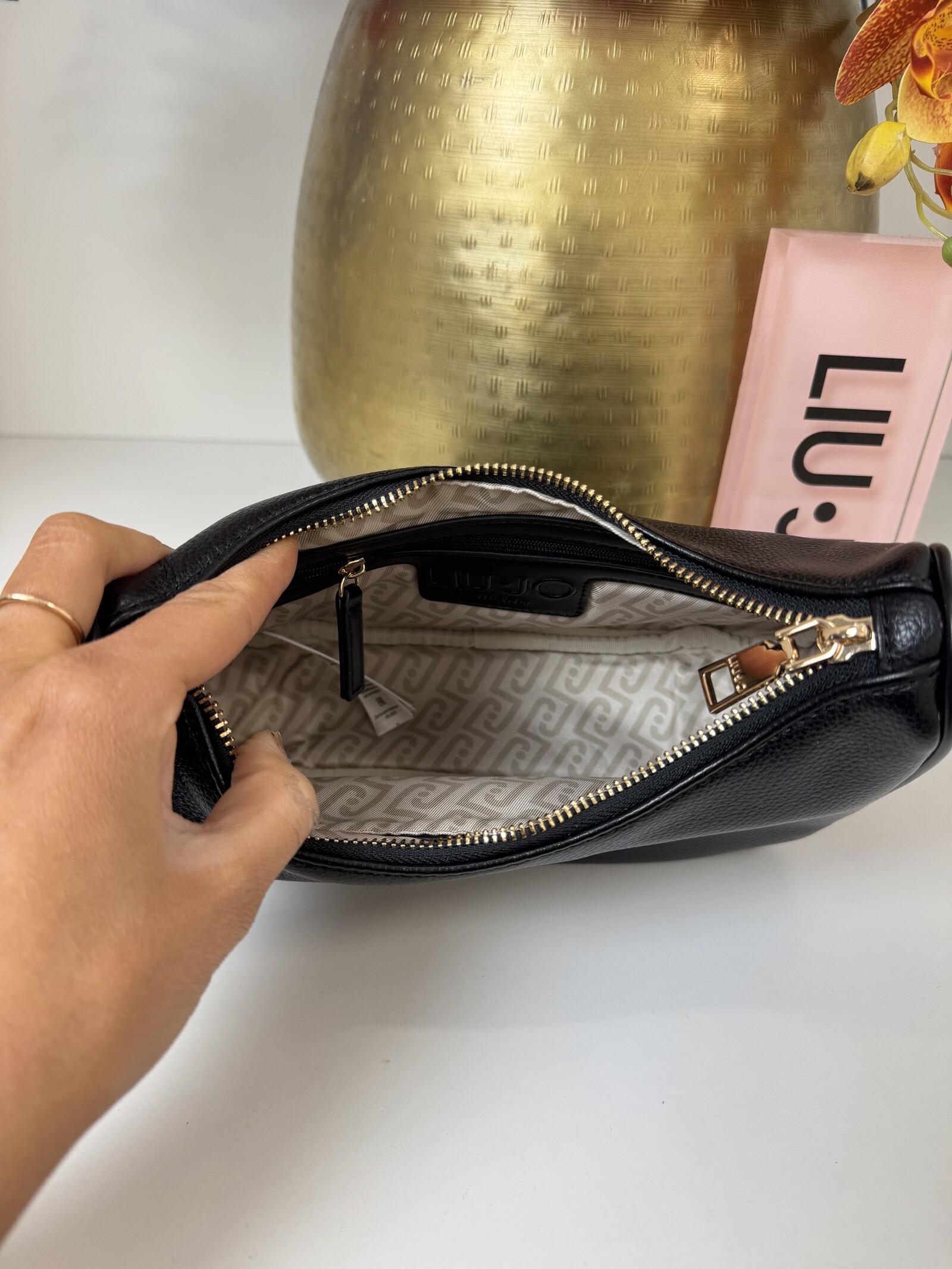 Liu-Jo Hobo bag Achala Black 1064 Liu Jo