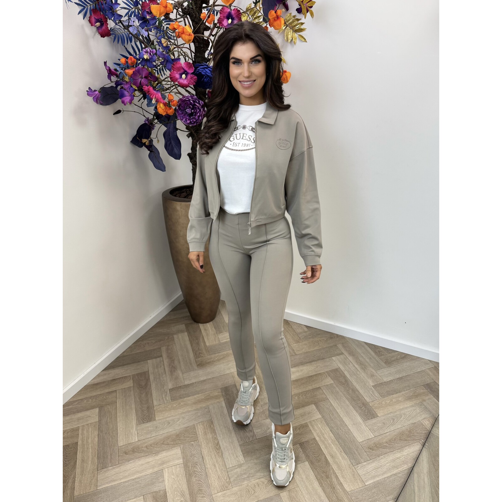 Guess Full Zip Jacket Annie Taupe 998 Guess