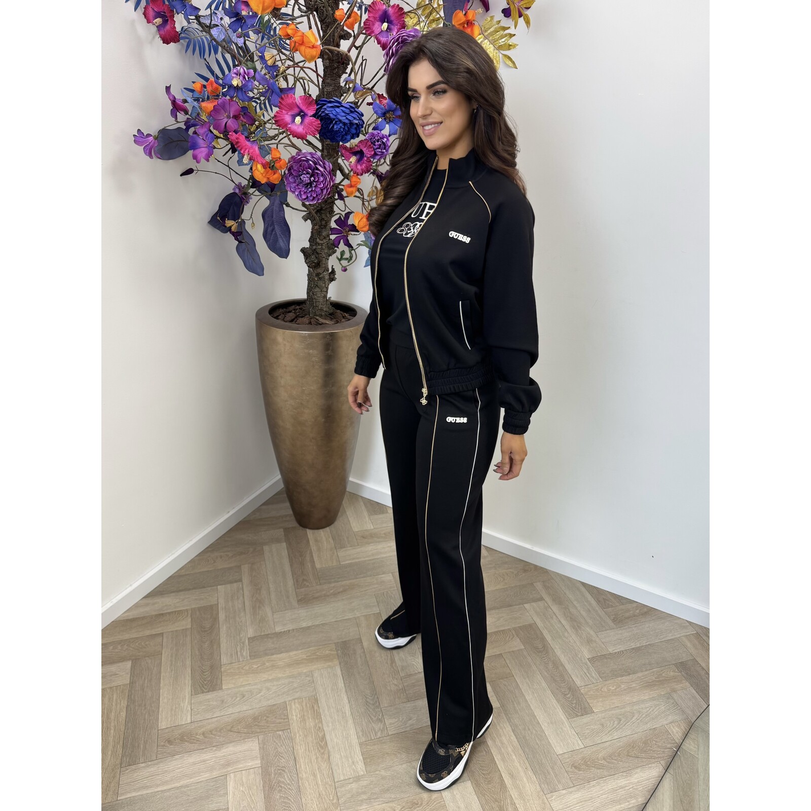 Guess Full Zip Jacket Georgia Black 1054 Guess