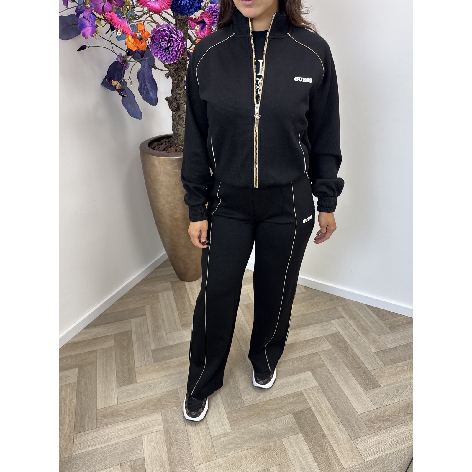 Guess Full Zip Jacket Georgia Black 1054 Guess