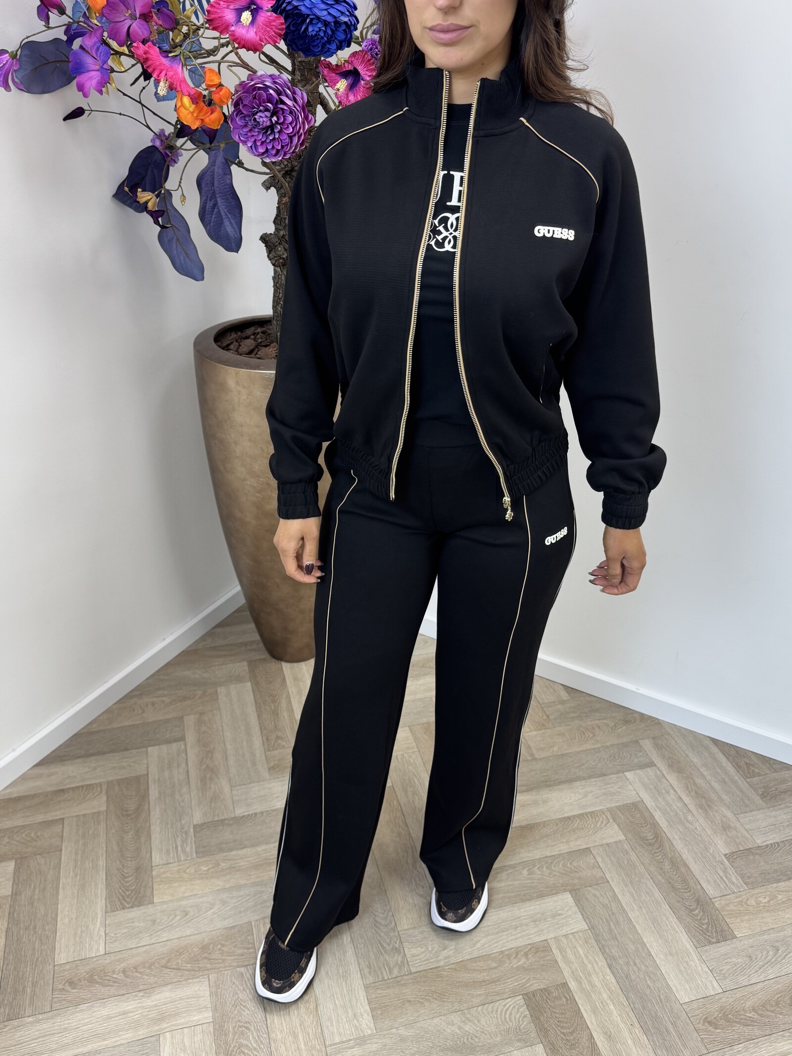 Guess Full Zip Jacket Georgia Black 1054 Guess