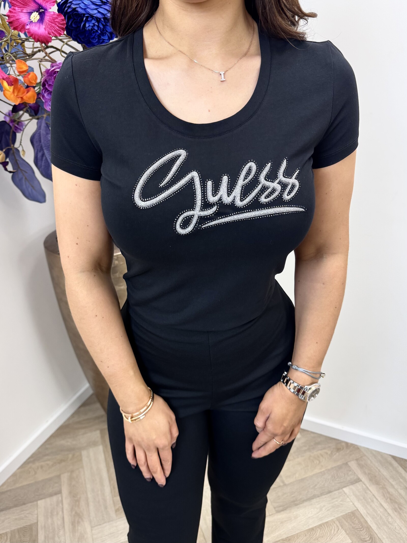 Guess T-shirt Script Black 1023 Guess