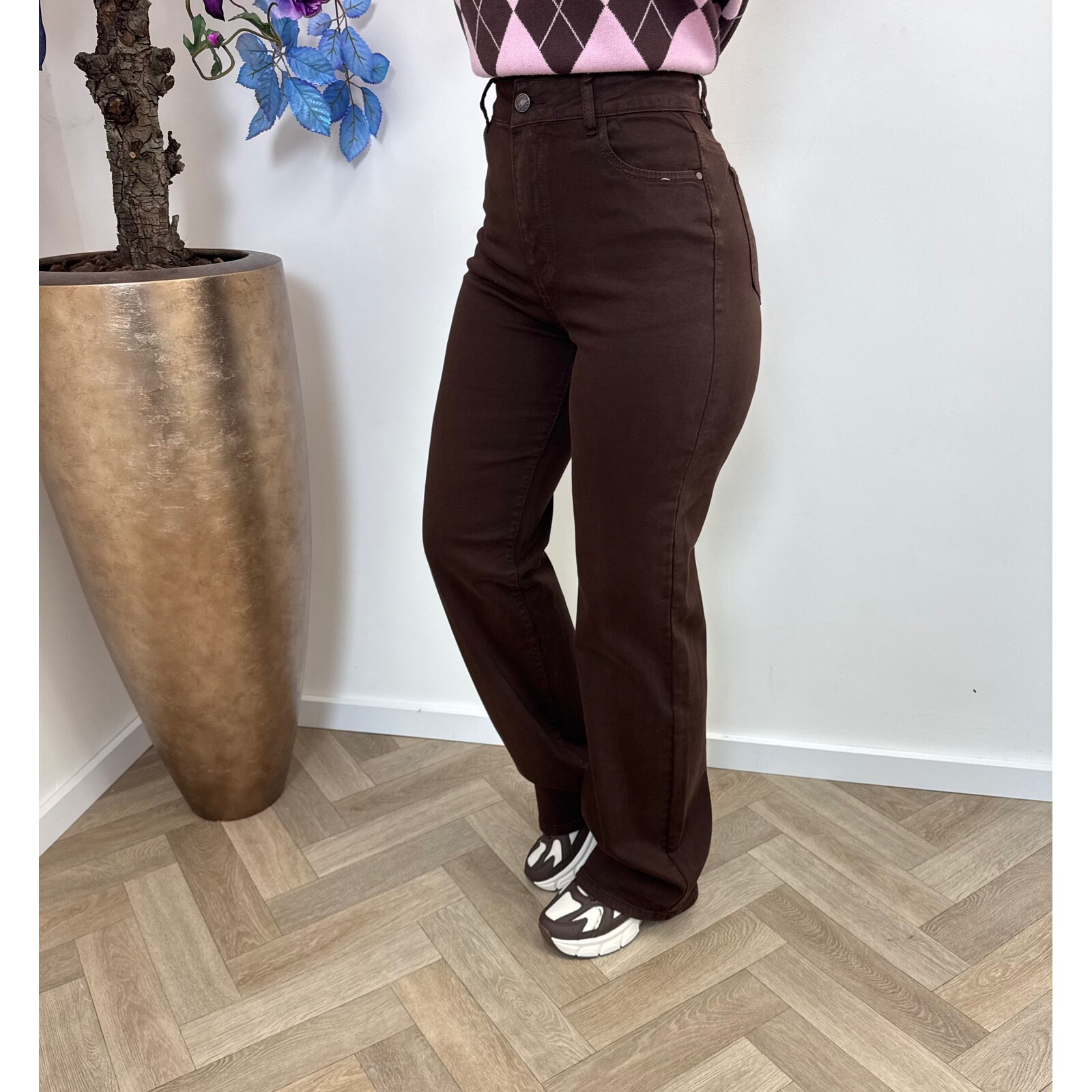 Perfect Straight Jeans Choco Hello Miss H986-19B