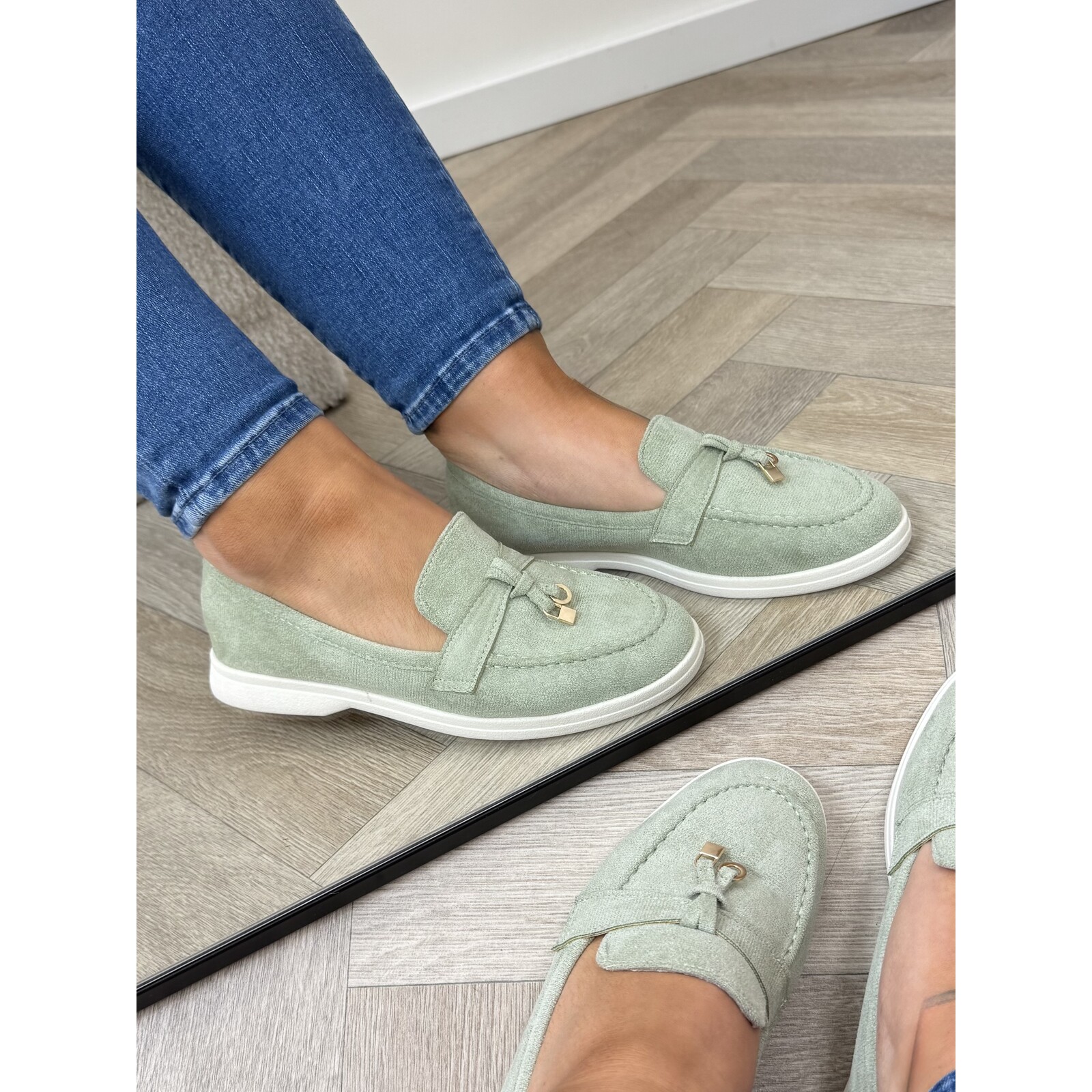 Classic loafers suede H8-585 Mint