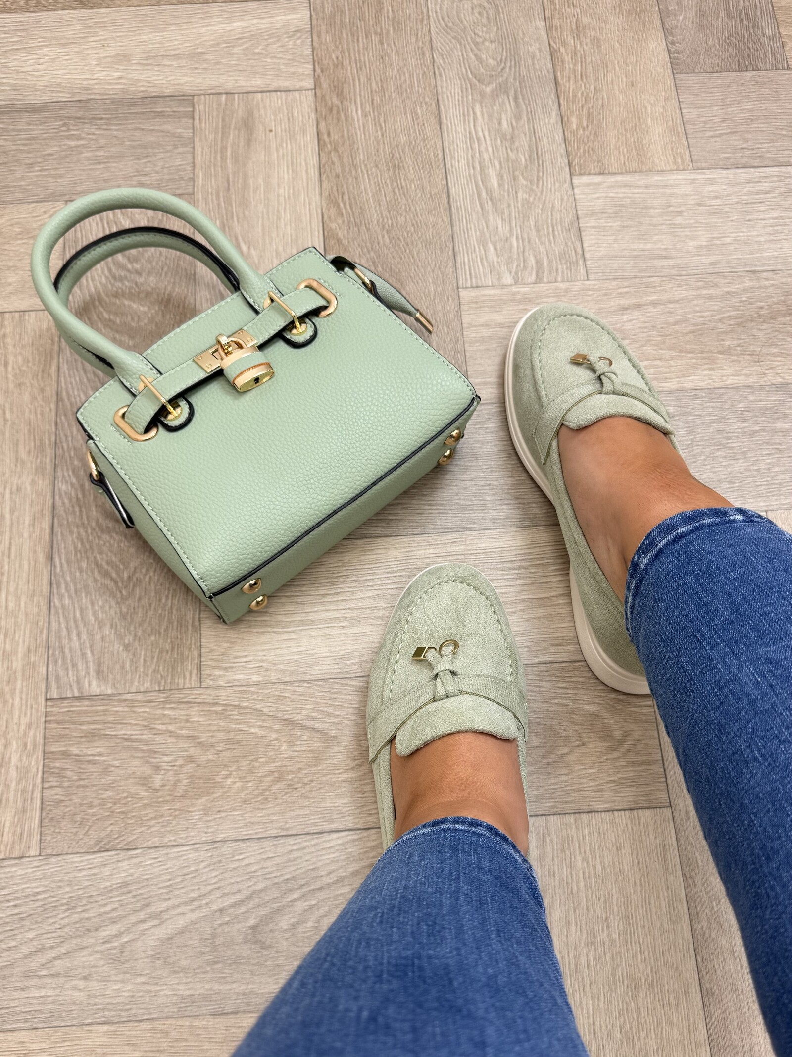 Classic loafers suede H8-585 Mint