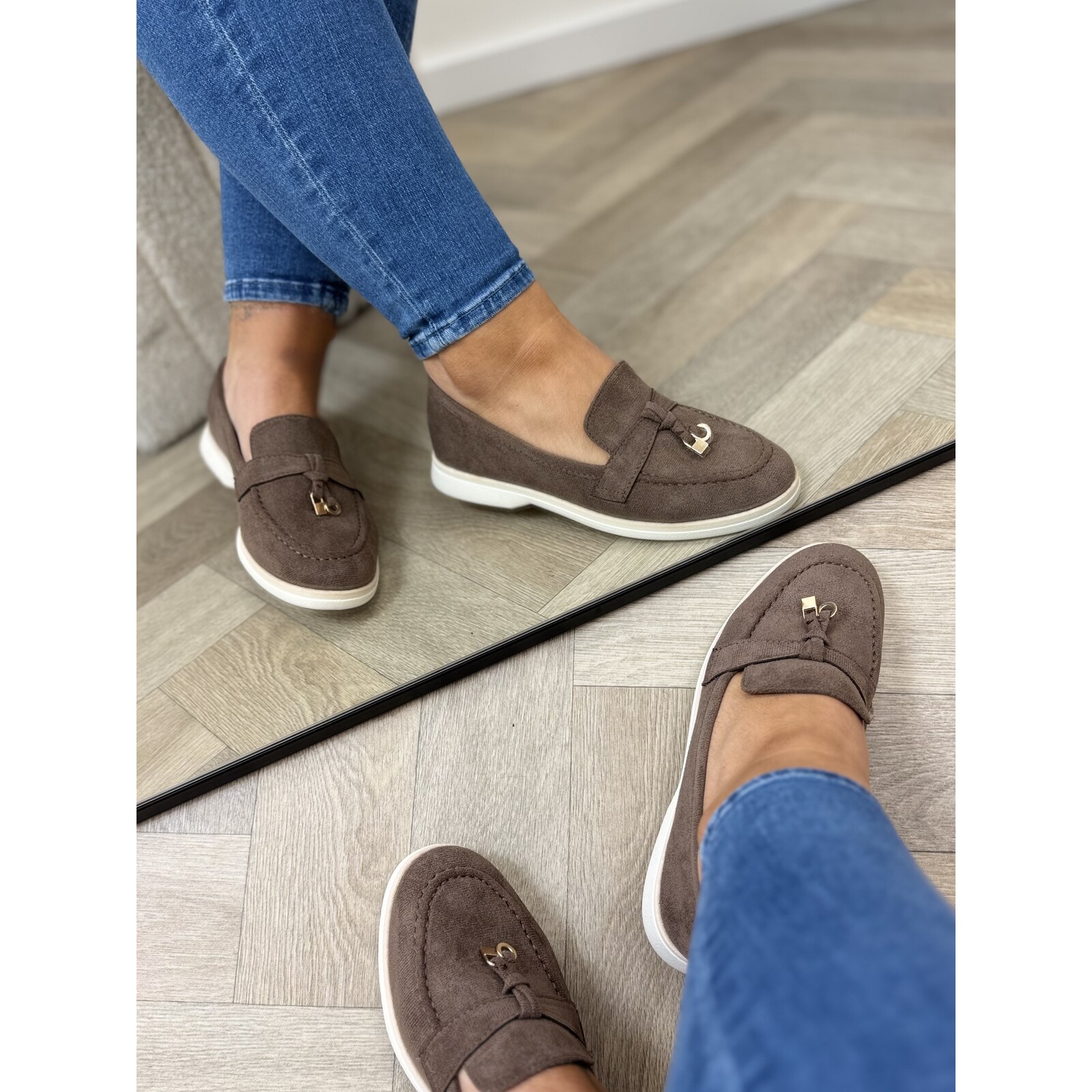 Classic loafers suede H8-585 Choco