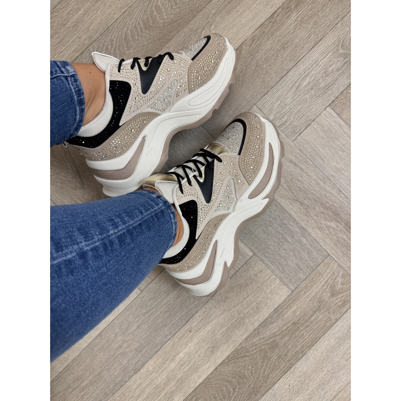 Sneakers Alicia Diamonds gold Black BO-193