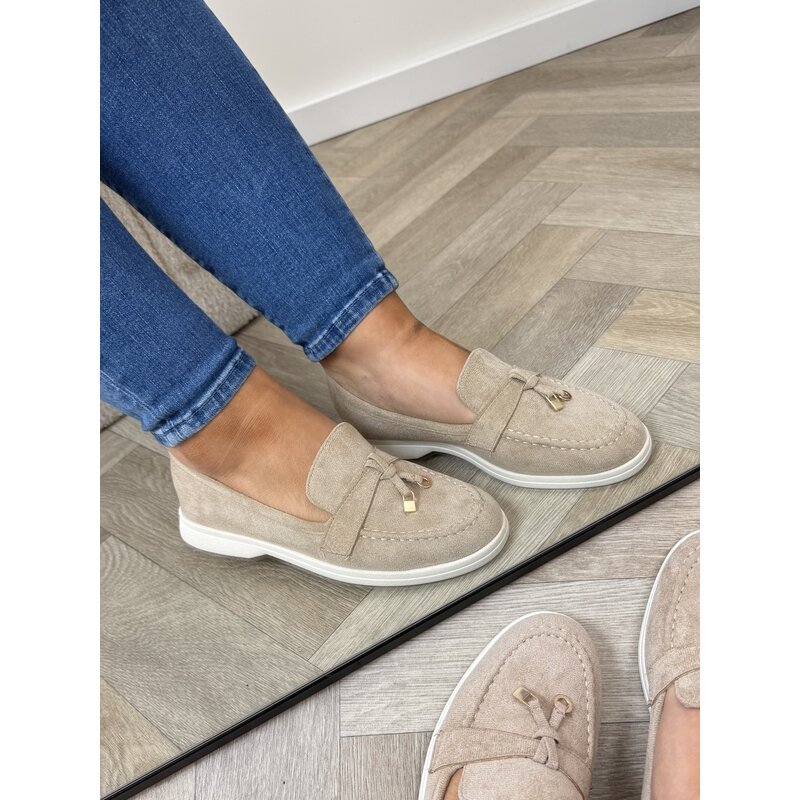 Classic loafers suede H8-585 Khaki