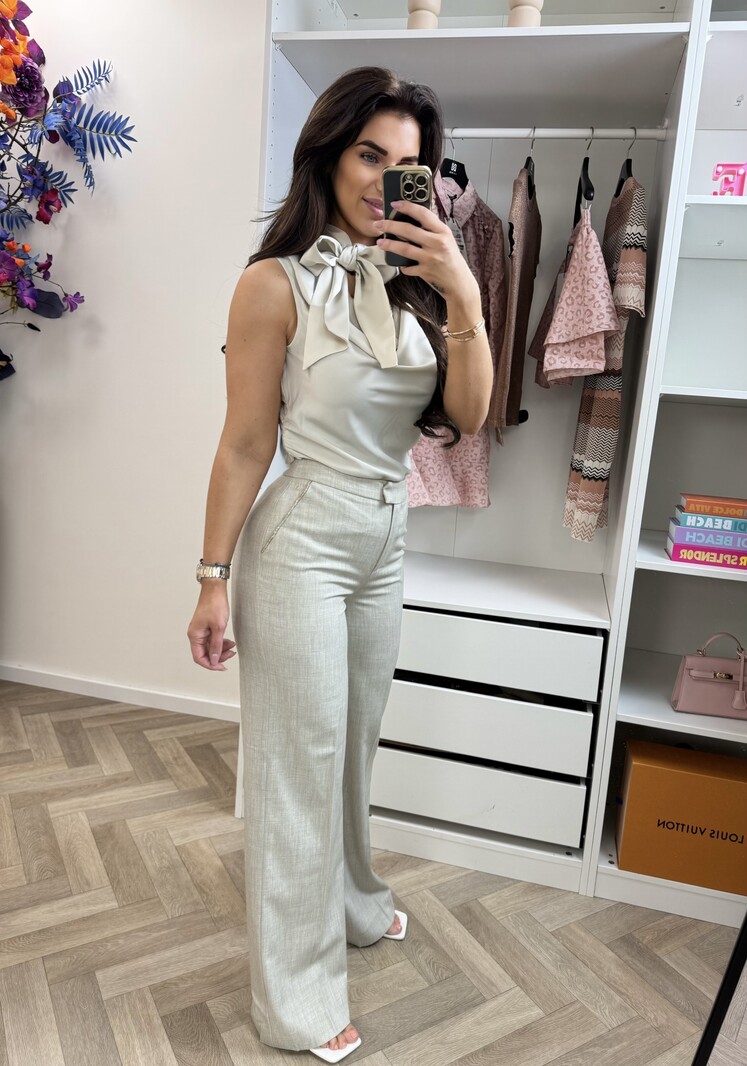 Satin Top Provo Cream Nikkie