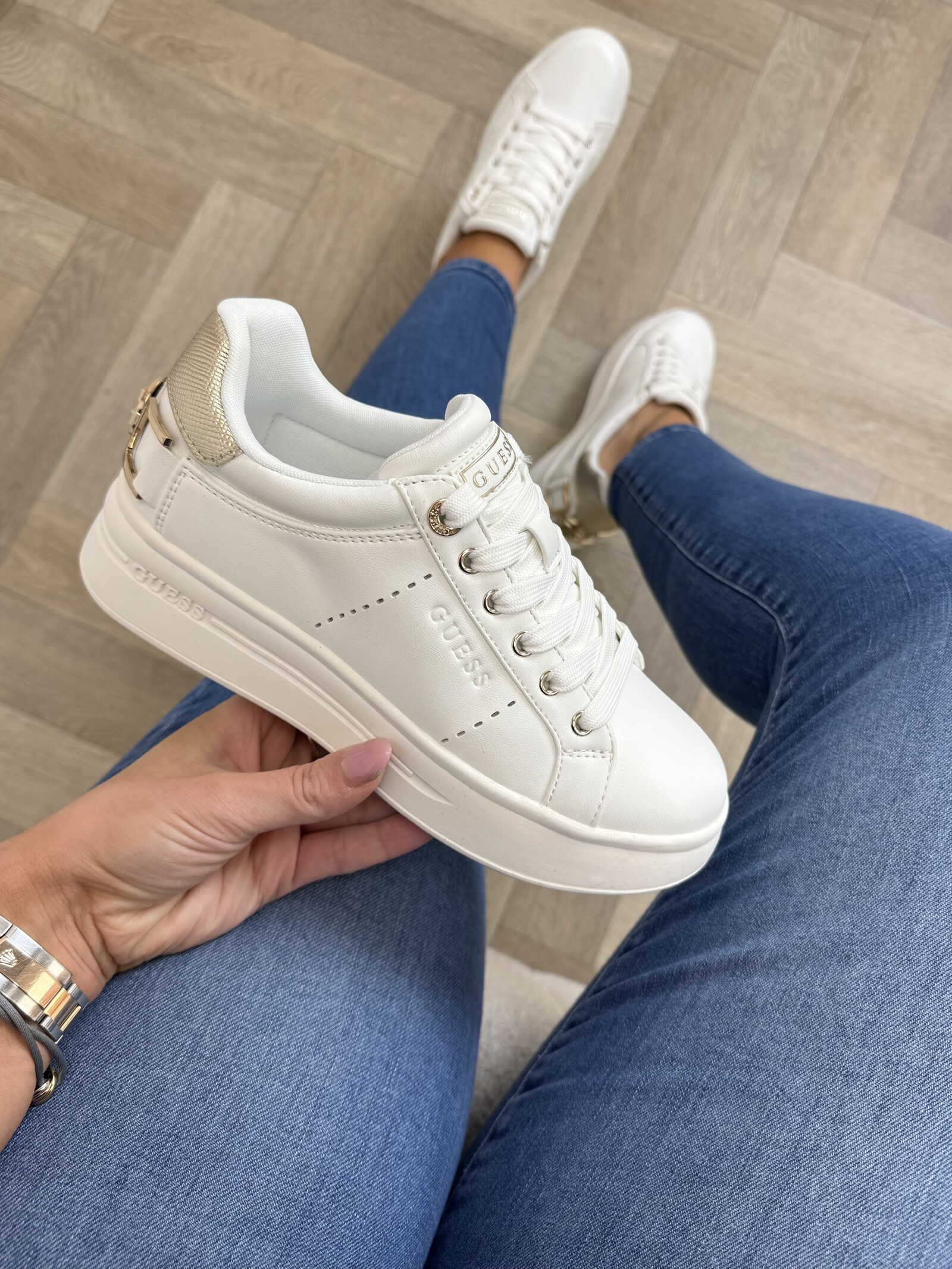 Guess Sneakers Wesli White gold Guess 1011