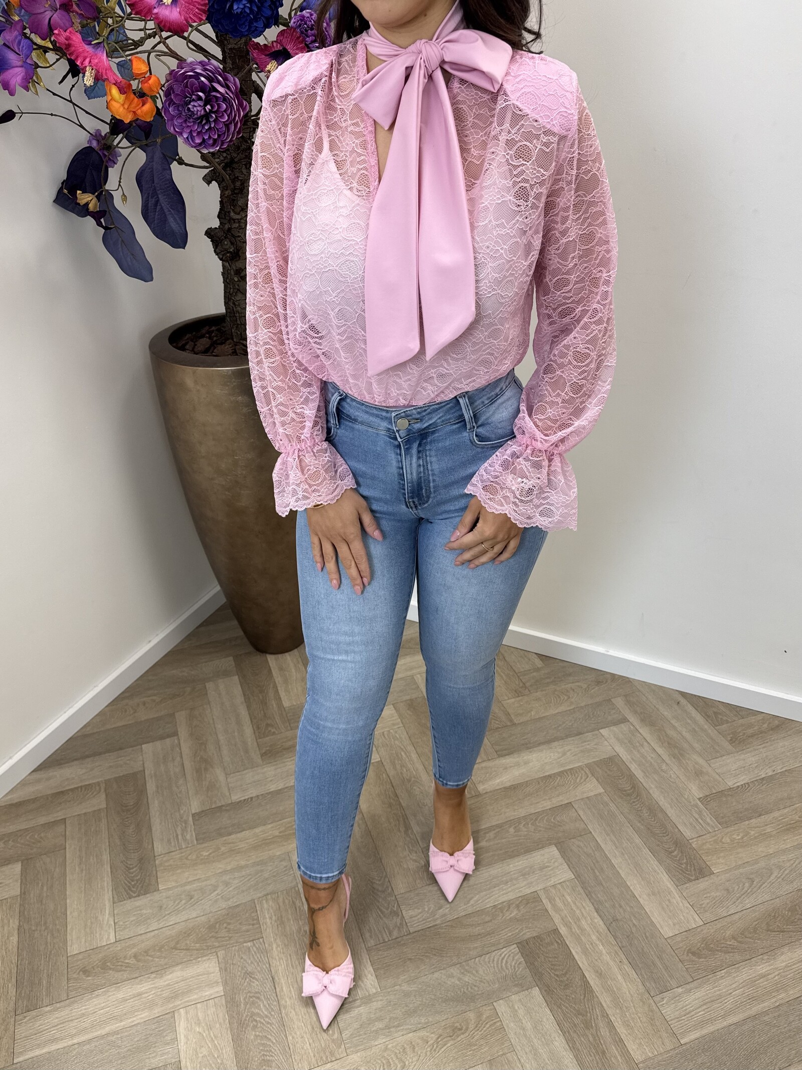 Body lace bow Gina Pink
