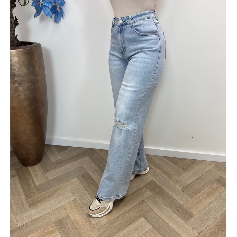 Jeans straight ripped B233