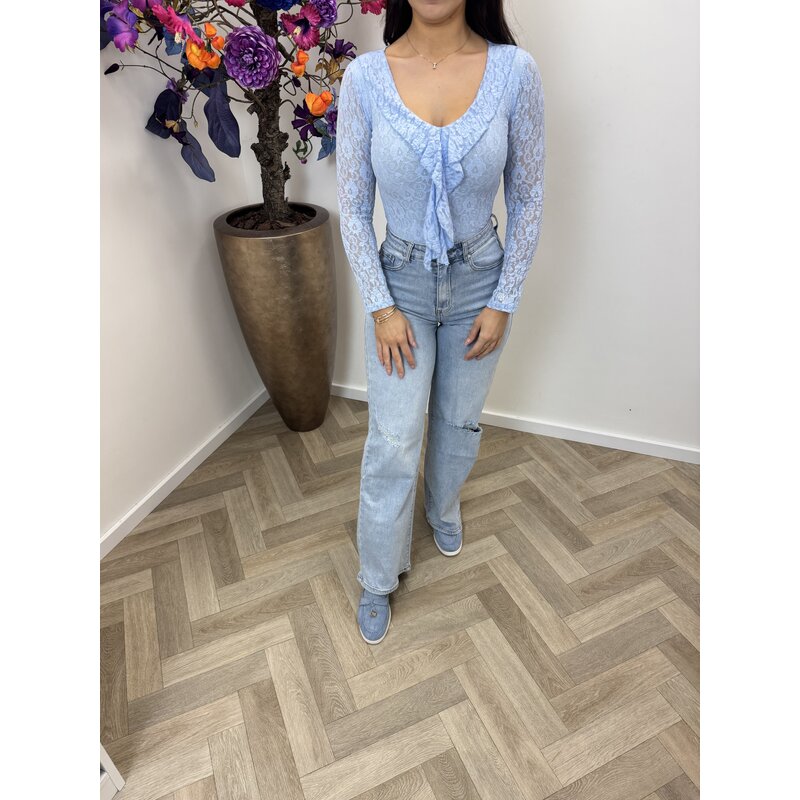 Top ruffle Lace Diva Light Blue