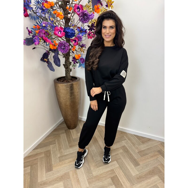 2 delig pak embleem Black