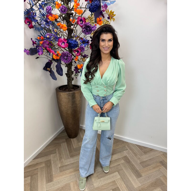 Top Ines button Mint