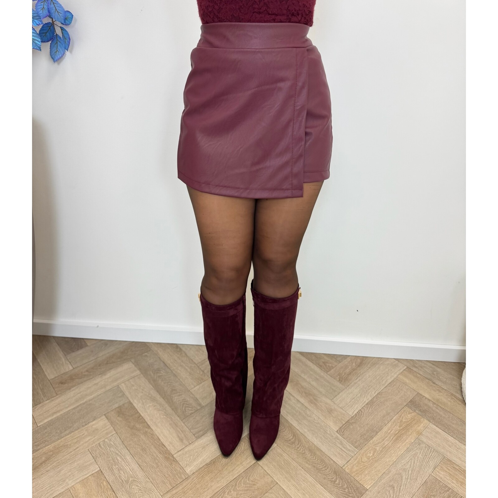 Basic skort leder Bordeaux