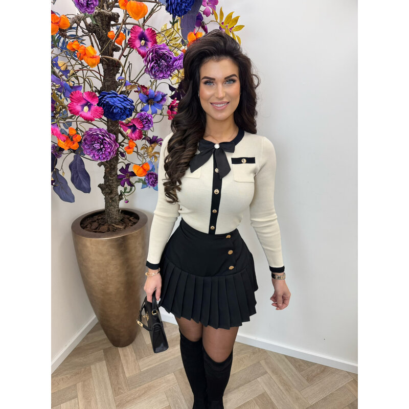 Top Bow Button DZ93754  Beige