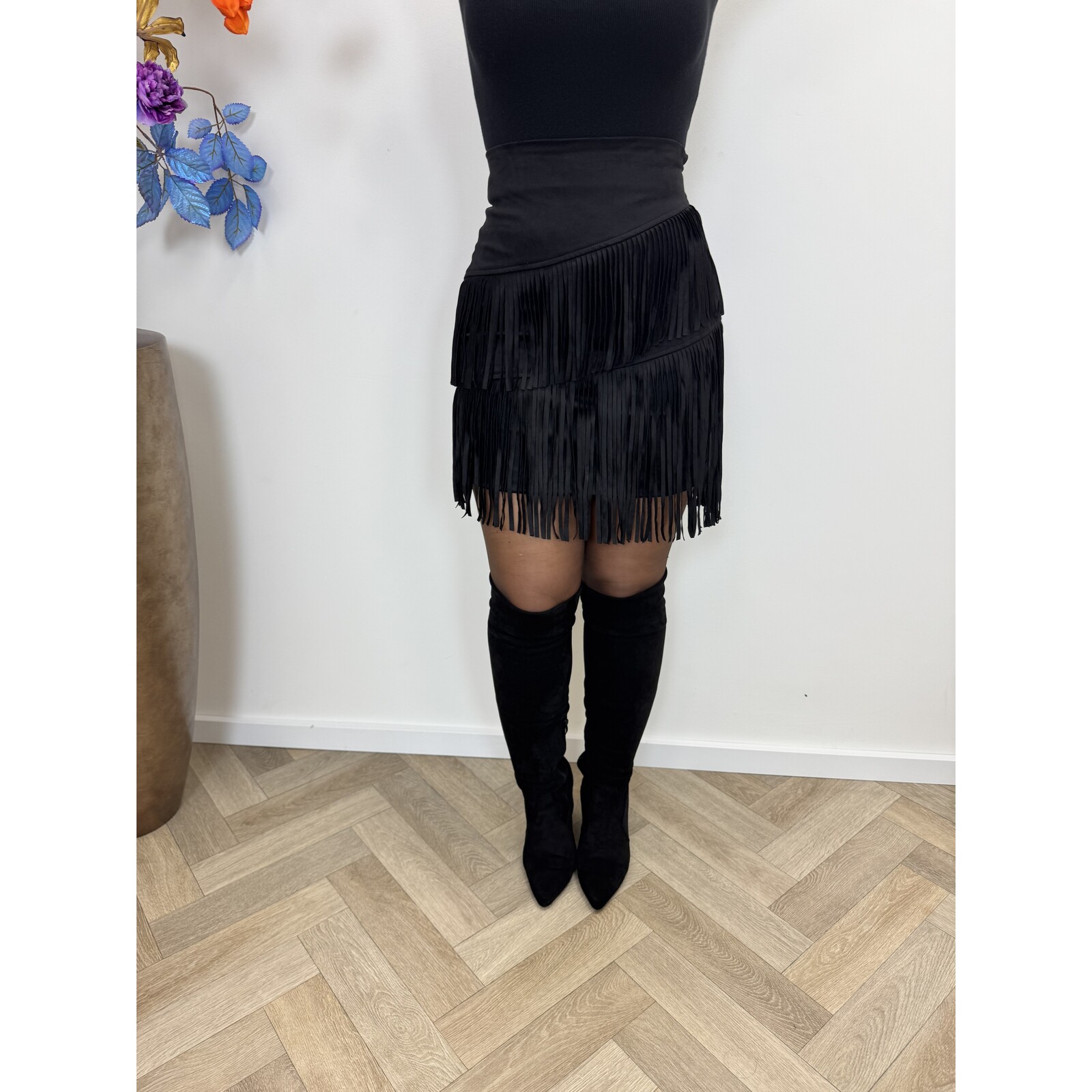 Skirt Suede Franje LM-08106 Black