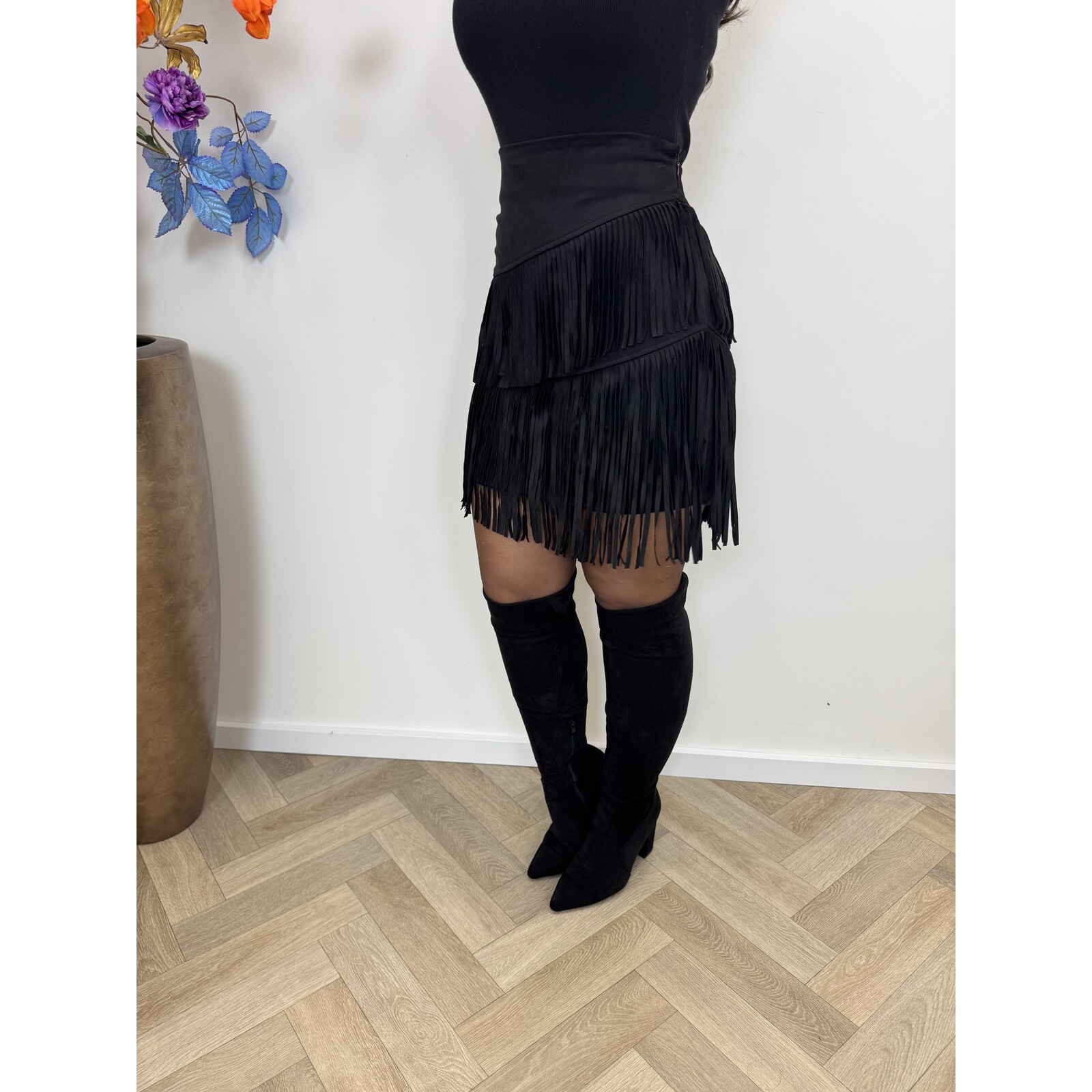Skirt Suede Franje LM-08106 Black