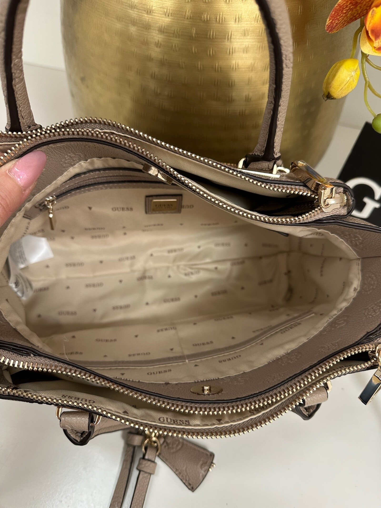 Guess Bag Anise Triple Dark Taupe Logo Guess 1142