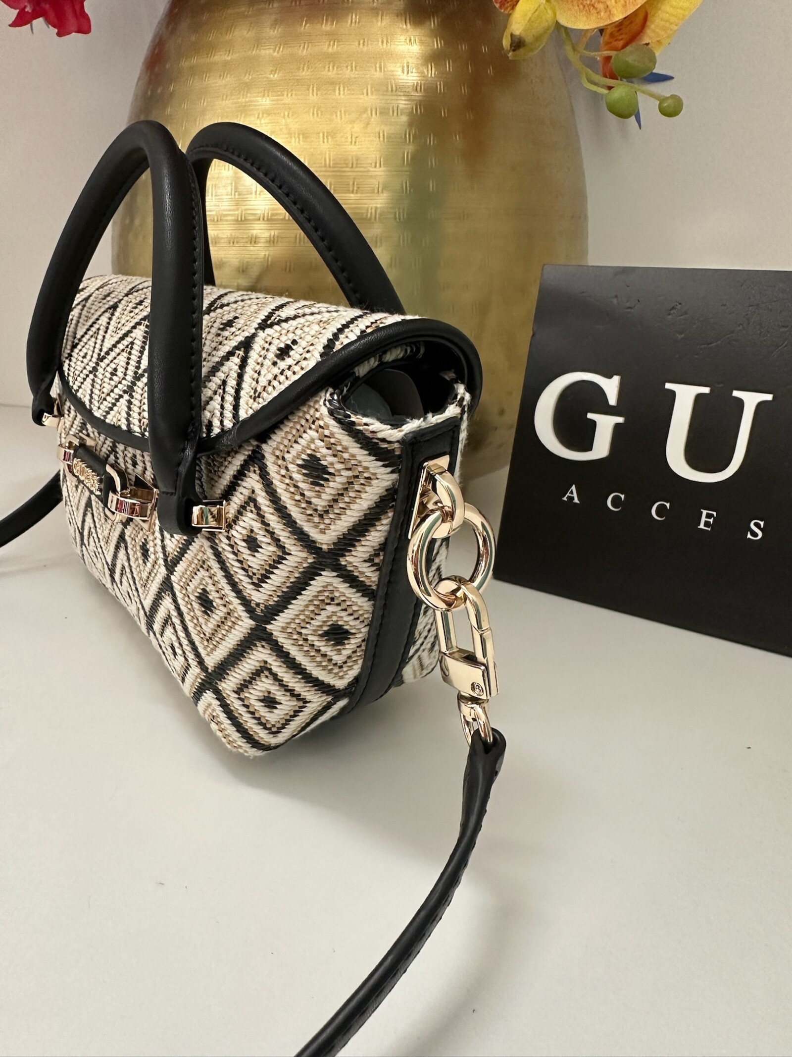 Guess Satchel Mini Sophia Black Guess 1149