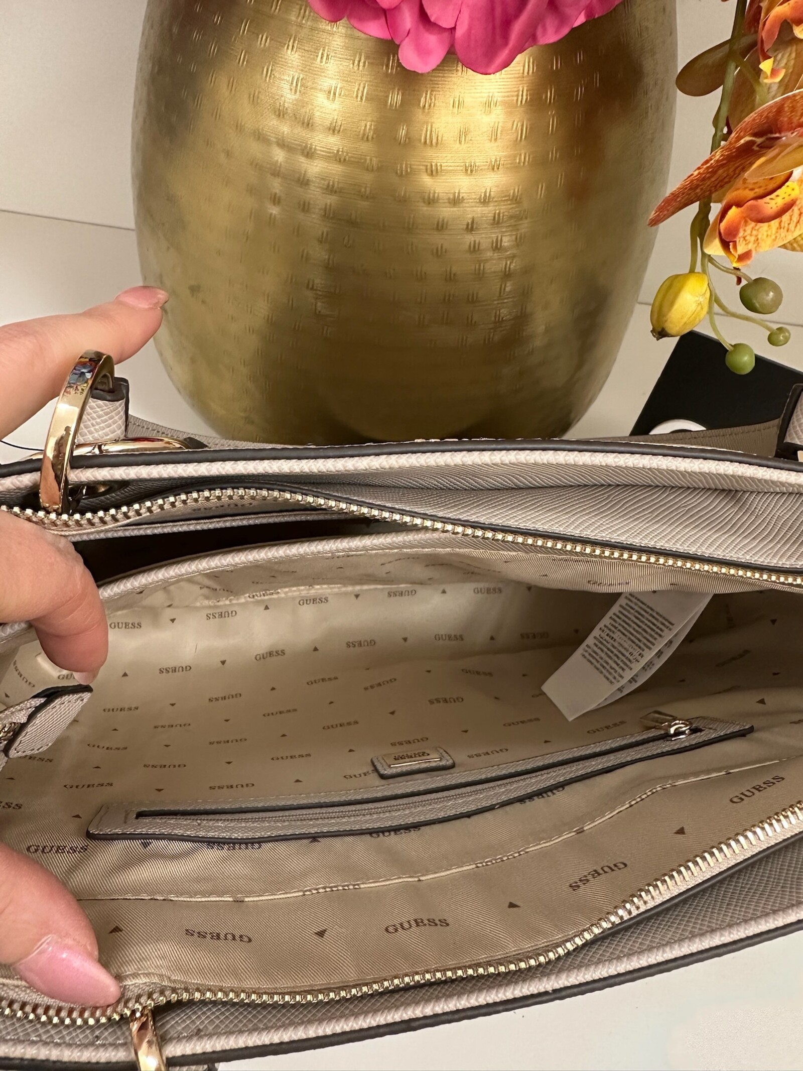 Guess Tote Bag Noelle Taupe Guess 1144