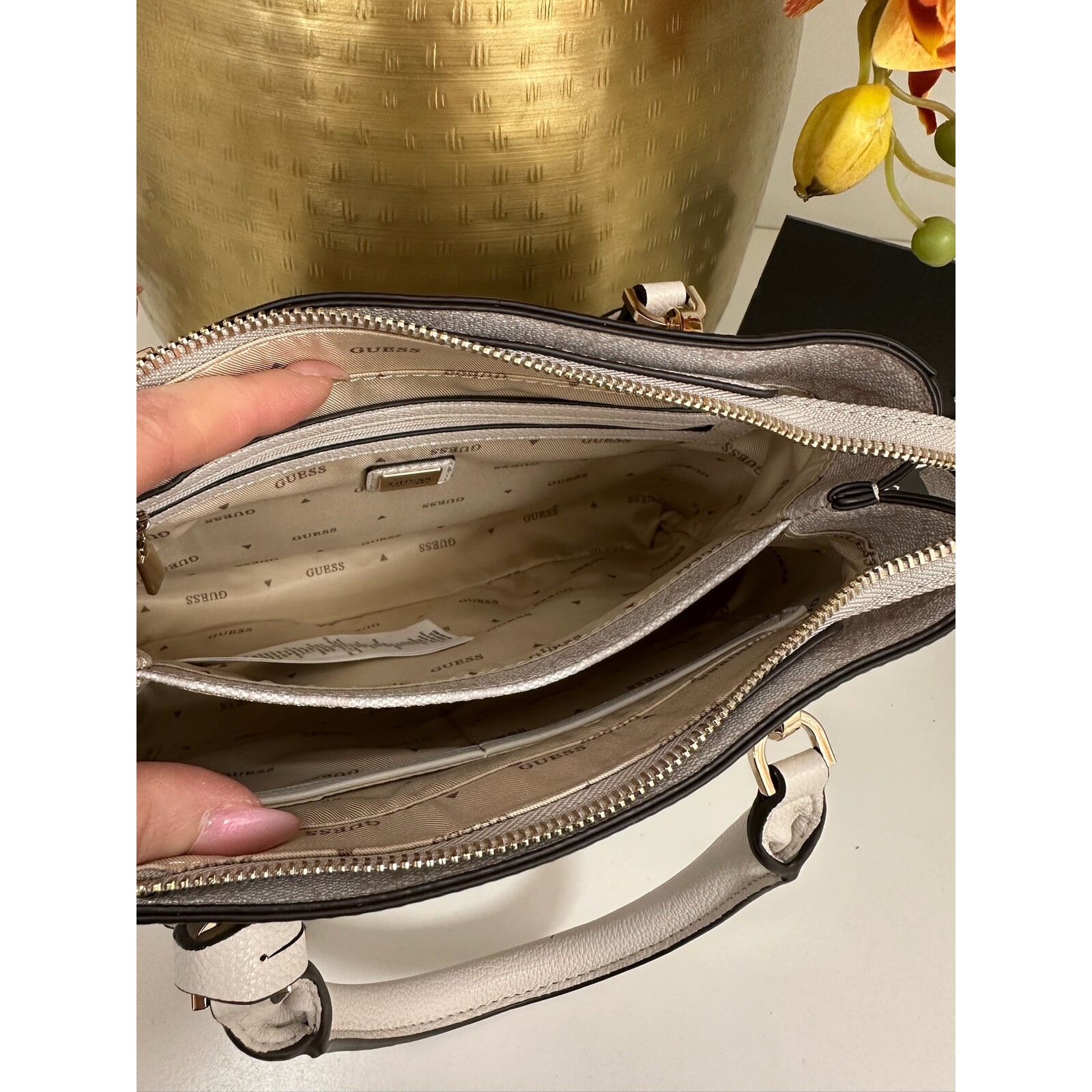 Guess Bag Noelle Multi Bone Logo Guess 1150