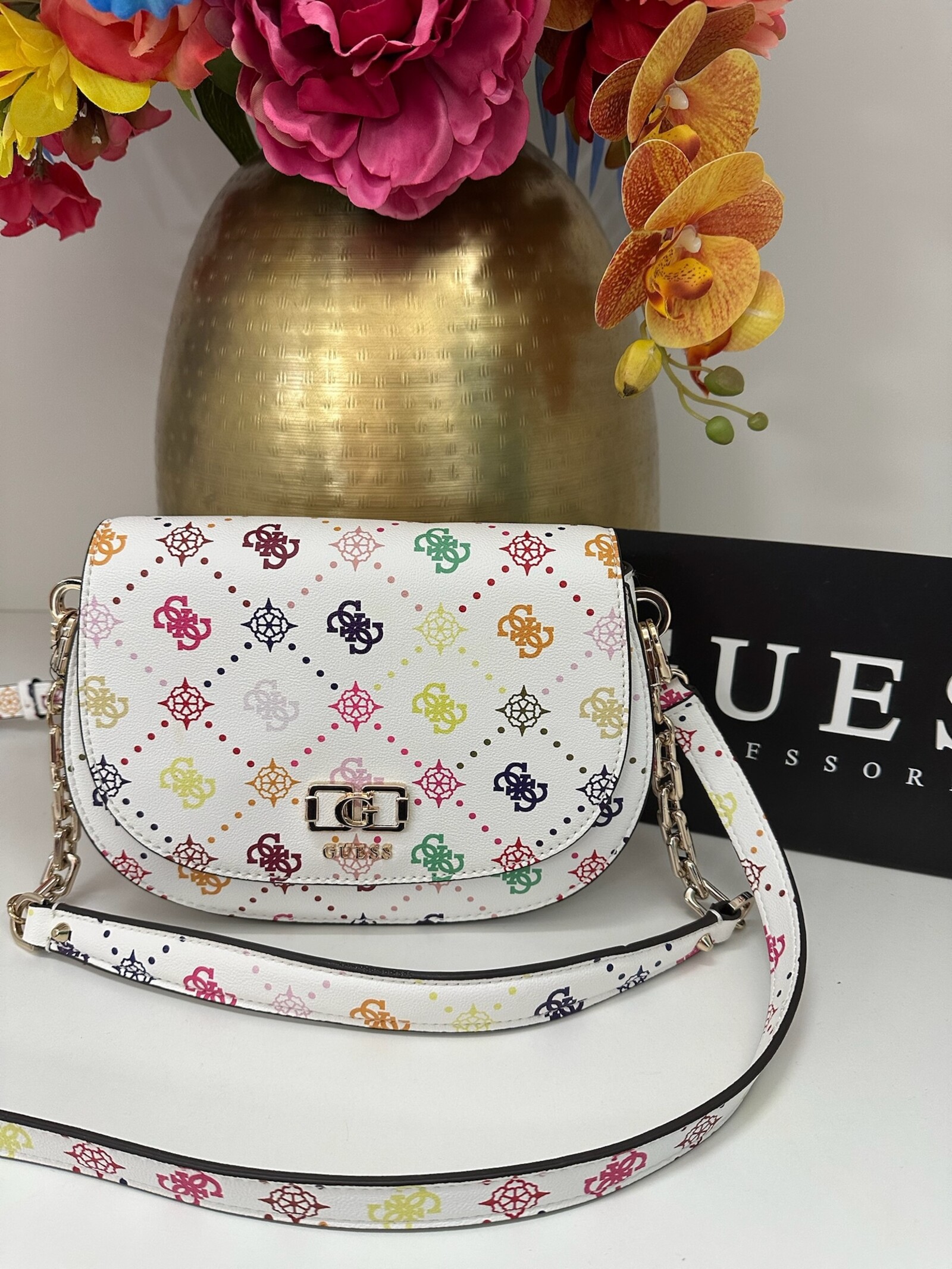 Guess Flap Bag Emelie Multi Logo Guess 1159