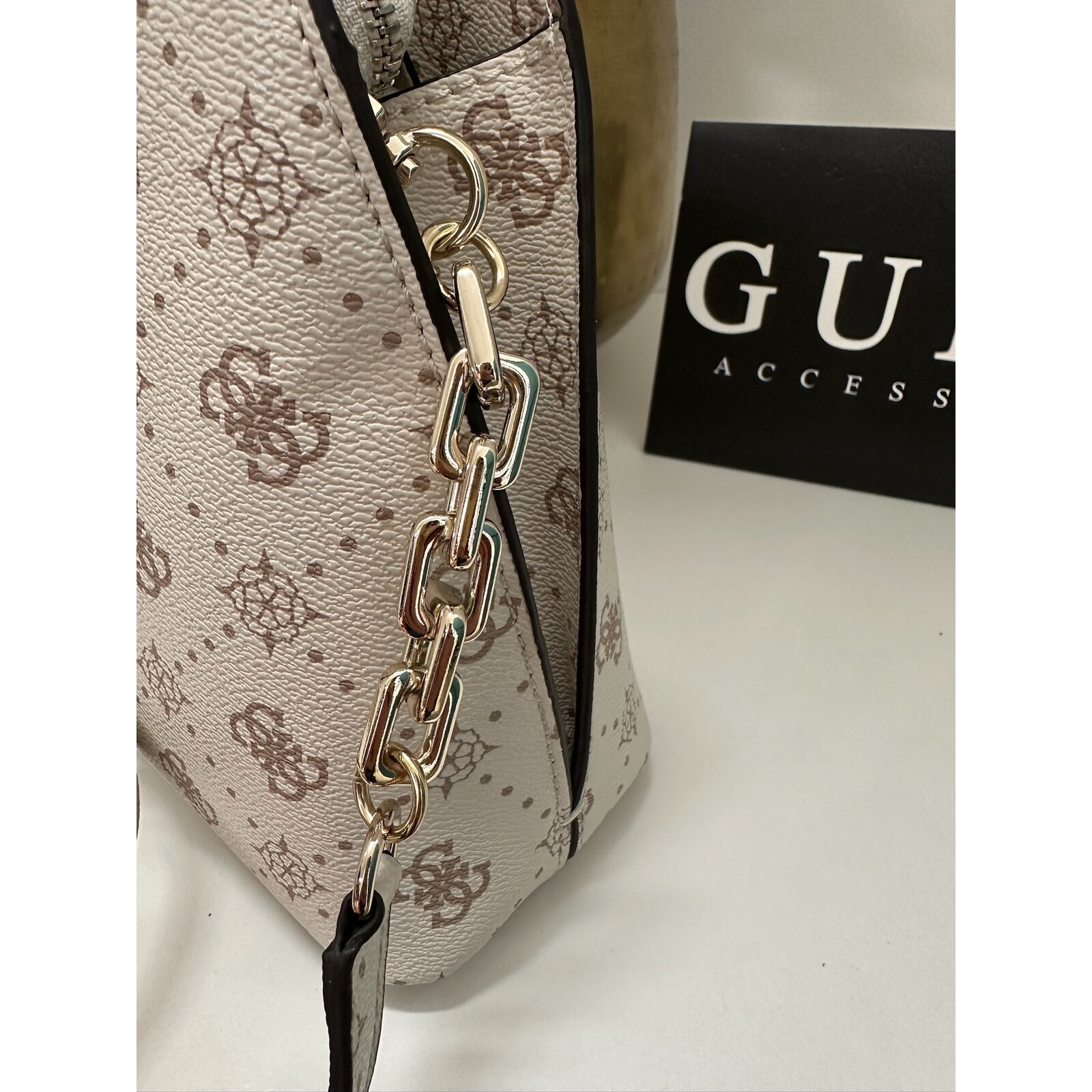 Guess Satchel Bag Emelie Vanilla Logo Guess 1151