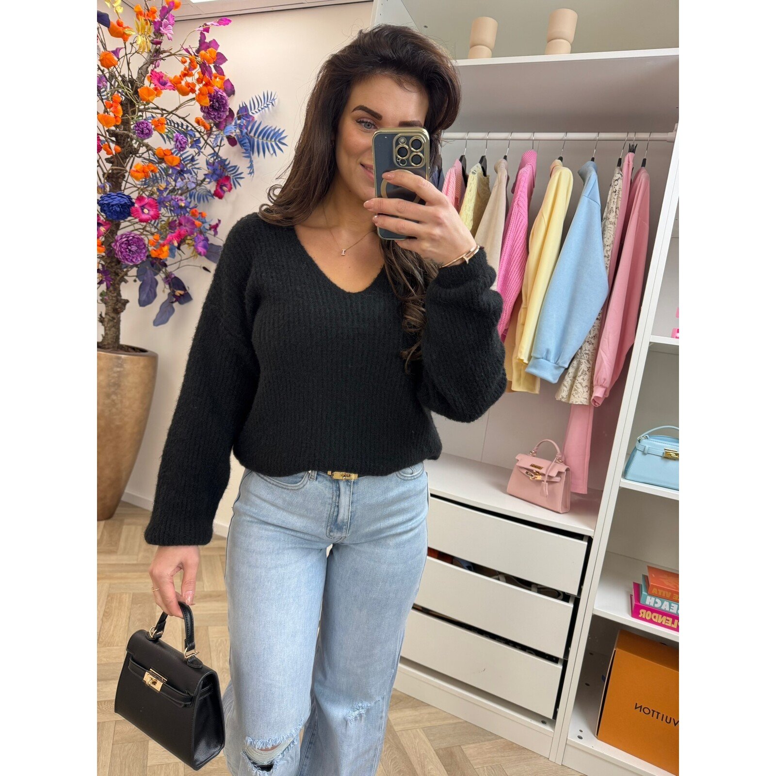 Sweater Paris v-hals Black