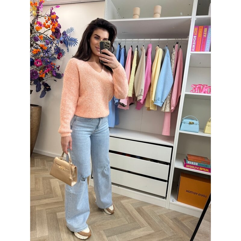 Sweater Paris v-hals Peach