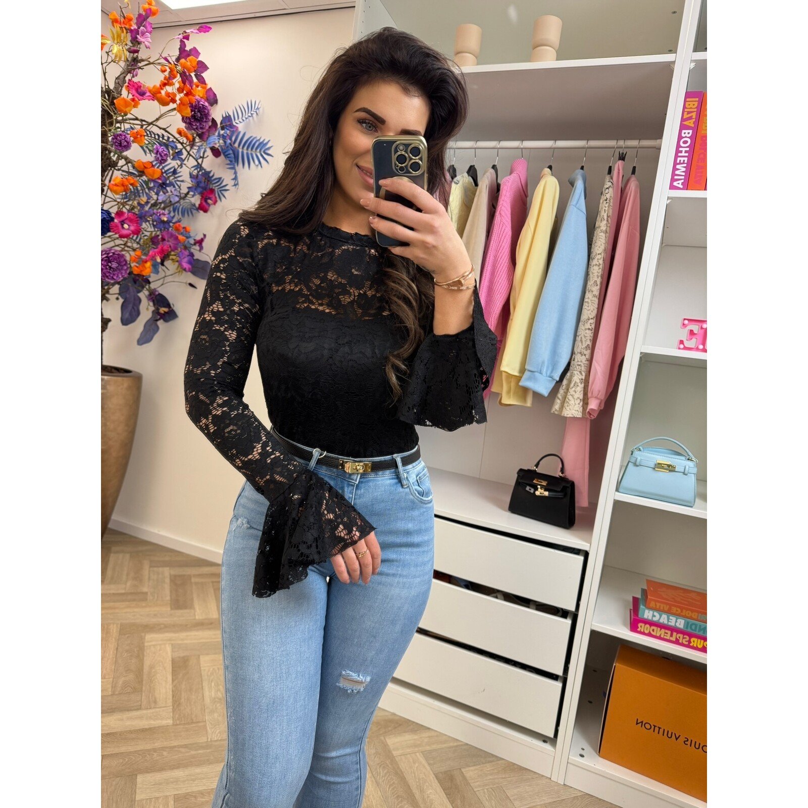 Top Lace flair mouw Black