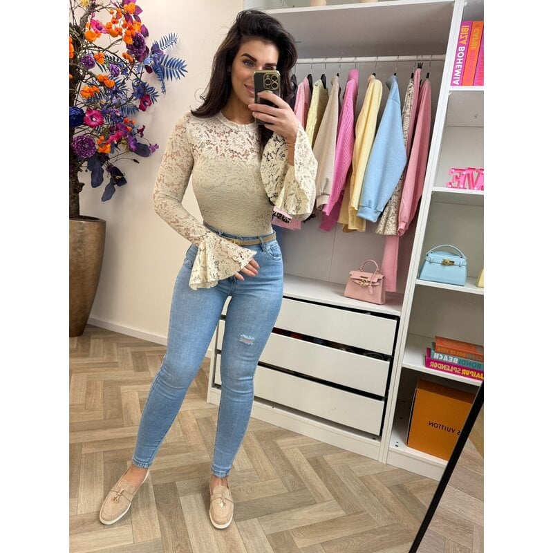 Top Lace flair mouw Beige