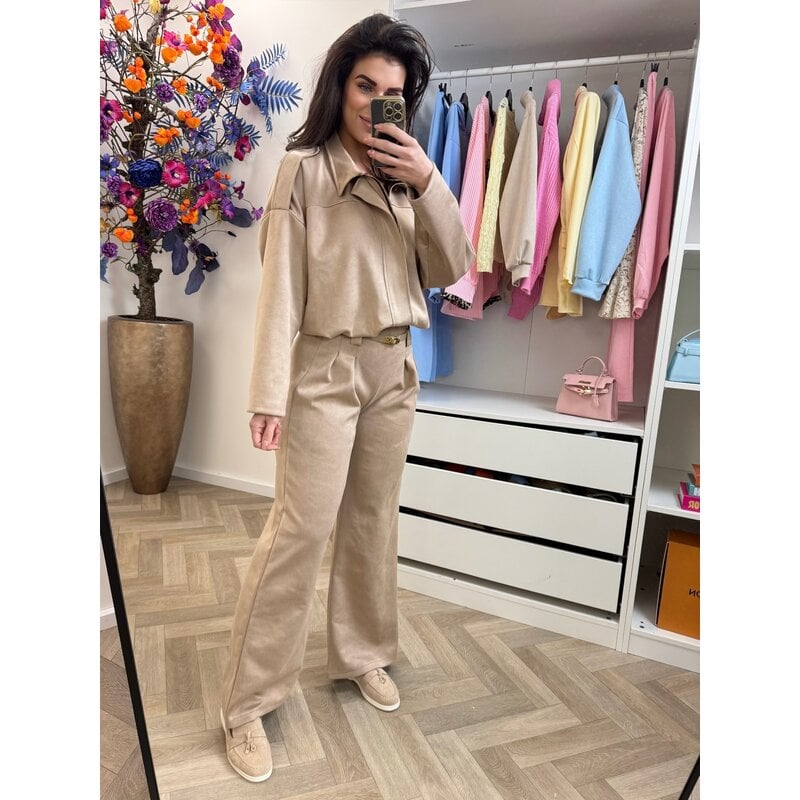 Pants suede with belt Camel