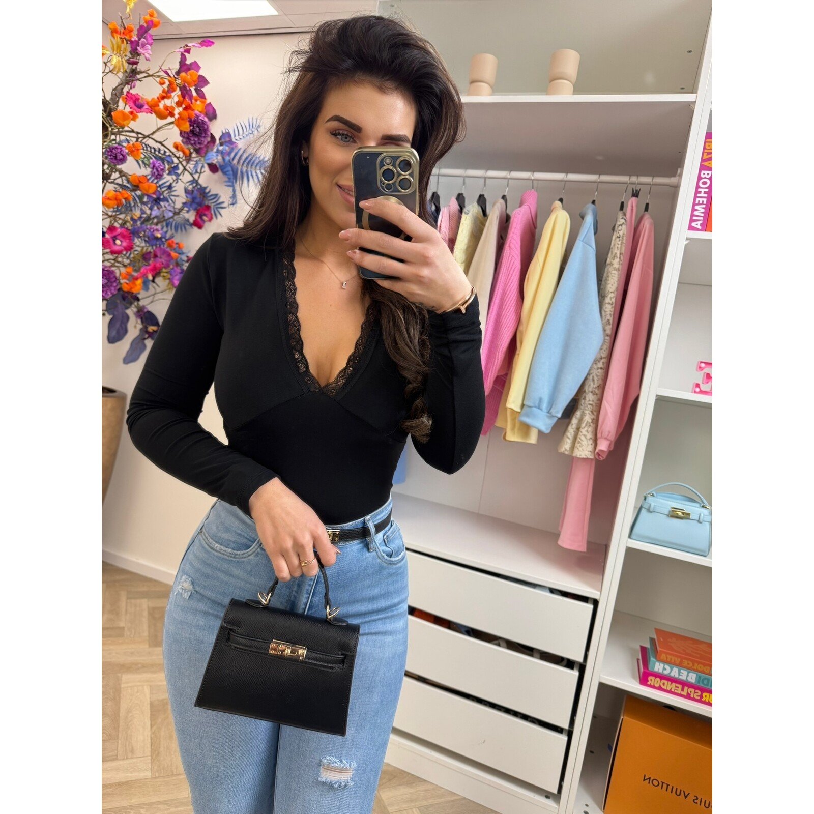 Body spring lace Black