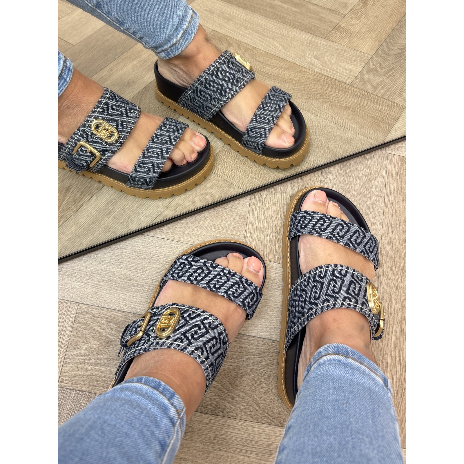 Liu-Jo Slippers Livia Monogram Denim Liu Jo 1901