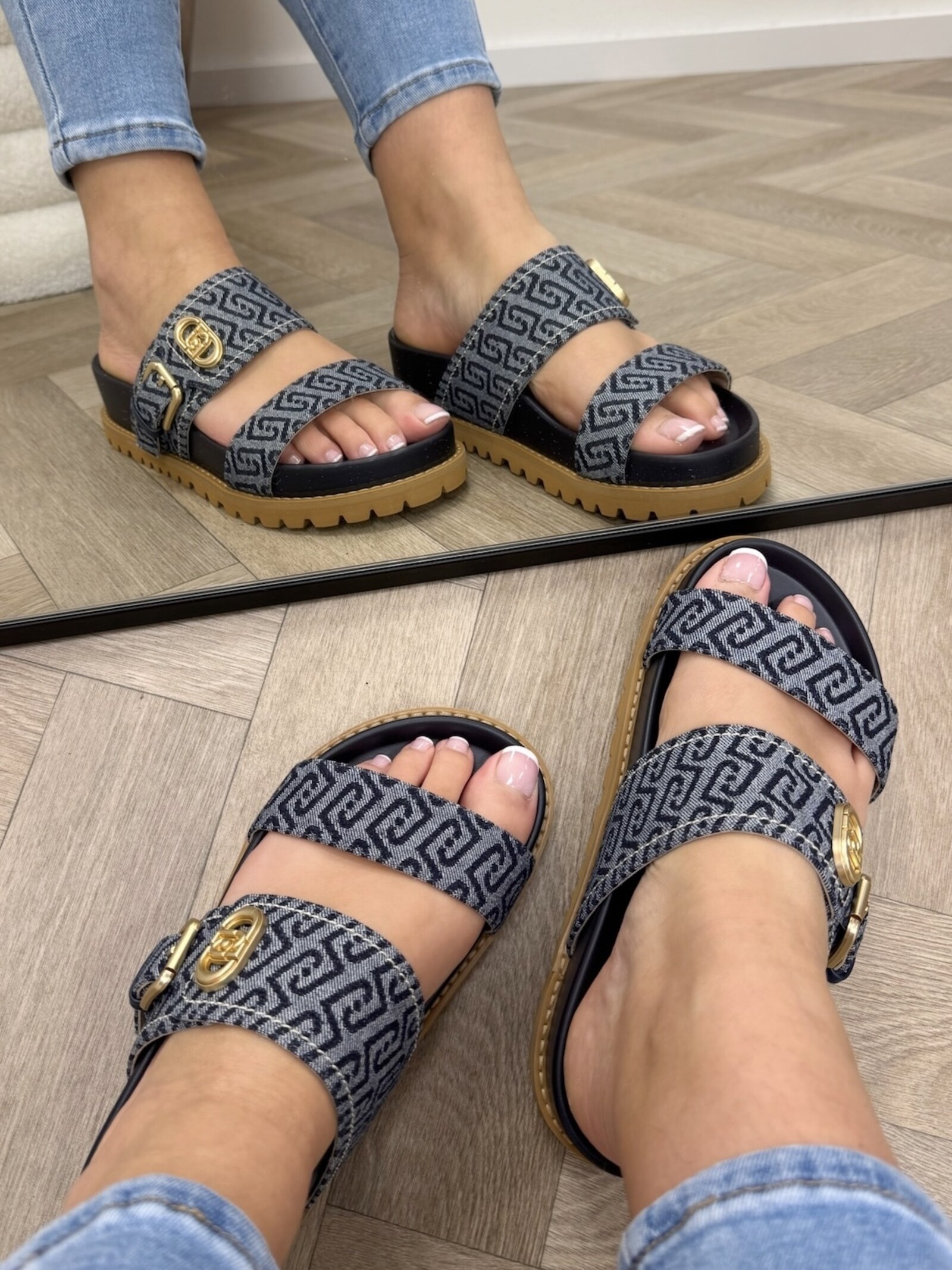 Liu-Jo Slippers Livia Monogram Denim Liu Jo 1901