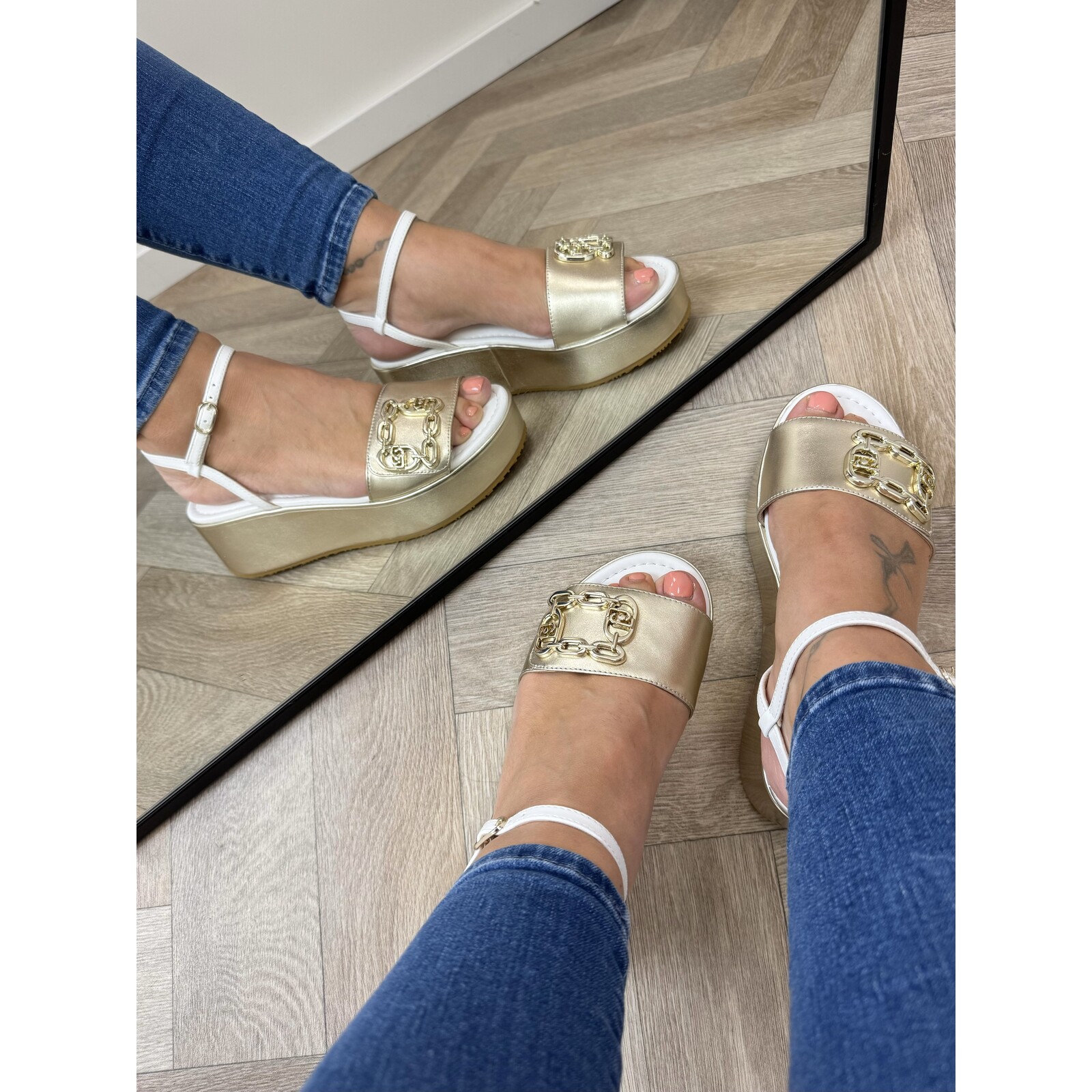 Liu-Jo Sandal Flo Calf Leather Gold Liu Jo 1878