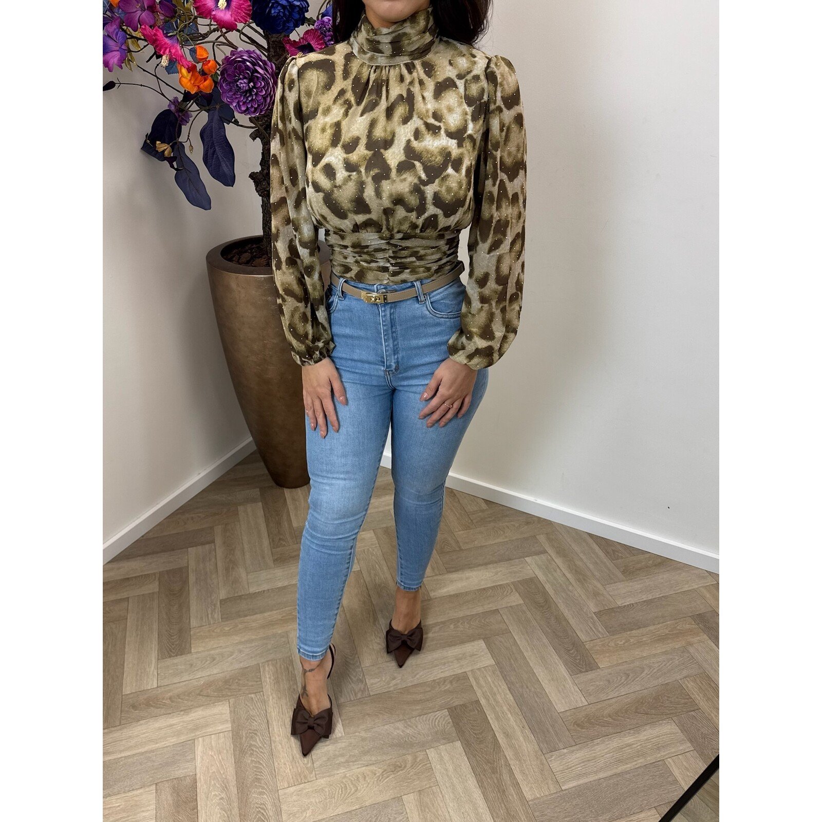 Top leopard diamonds sage green CY4567B