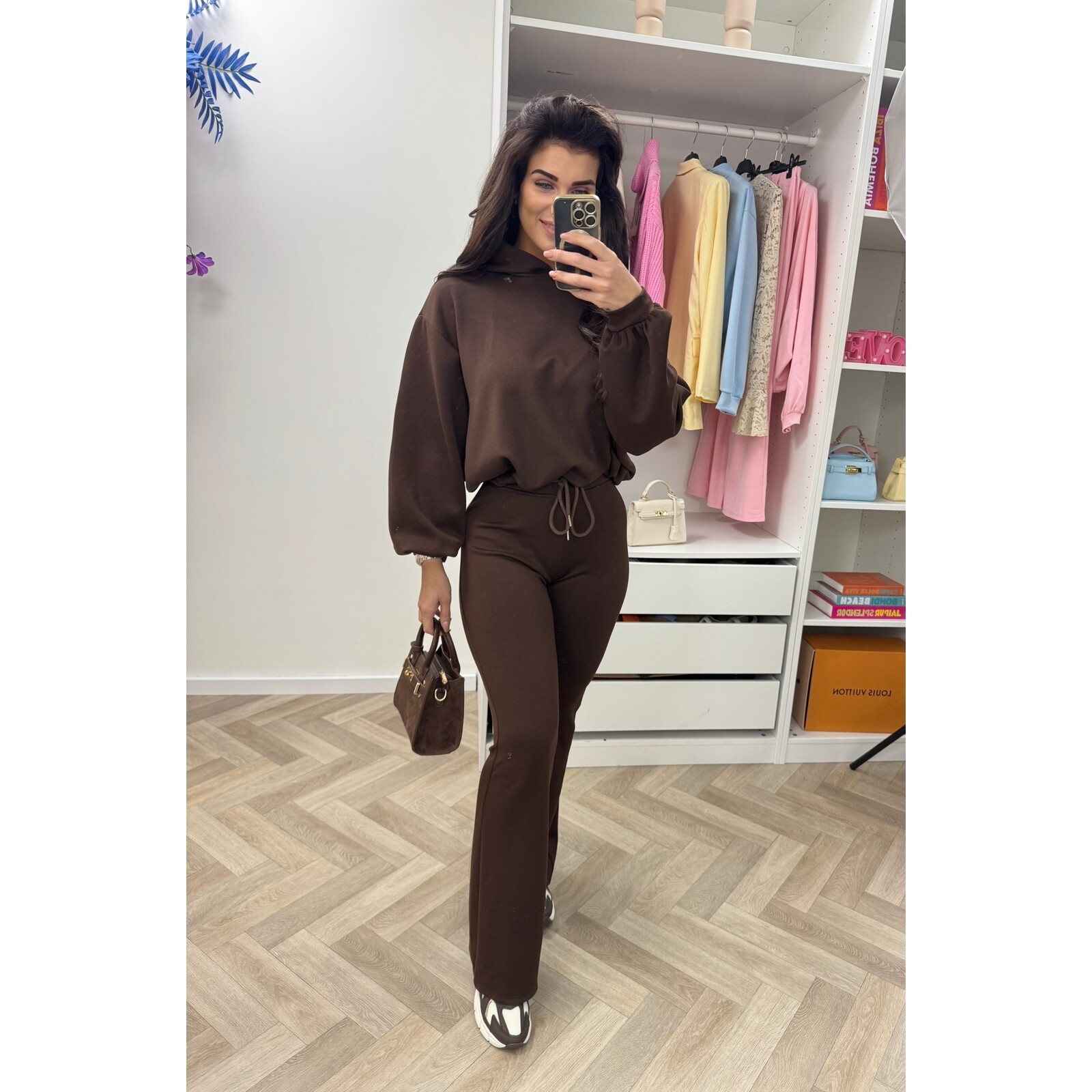 2 Delig joggingspak Basic Flair Choco