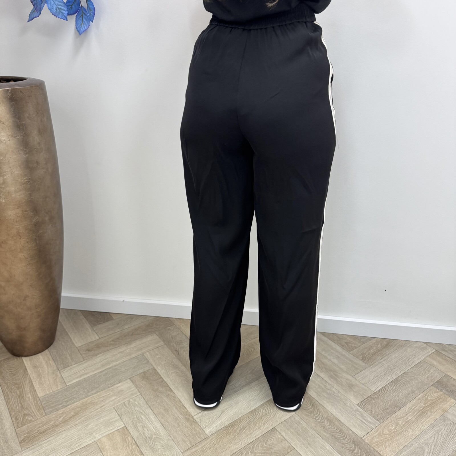 Guess Pants Straight Circe Black Guess 1139