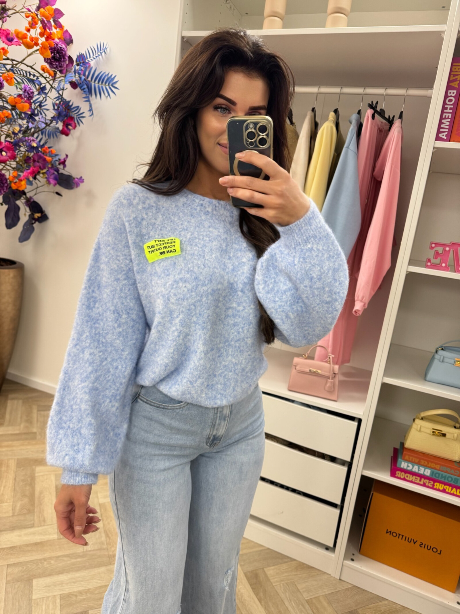 Trui embleem Amy Blue