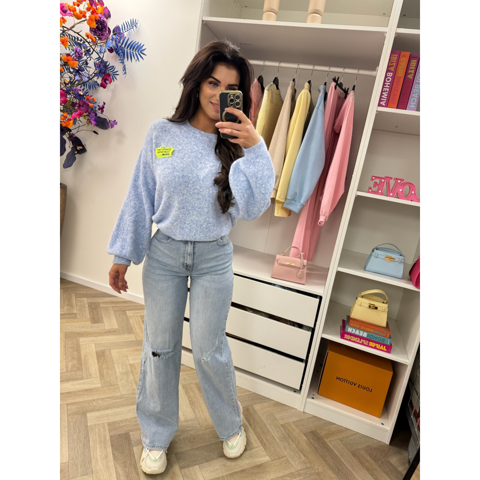 Trui embleem Amy Blue