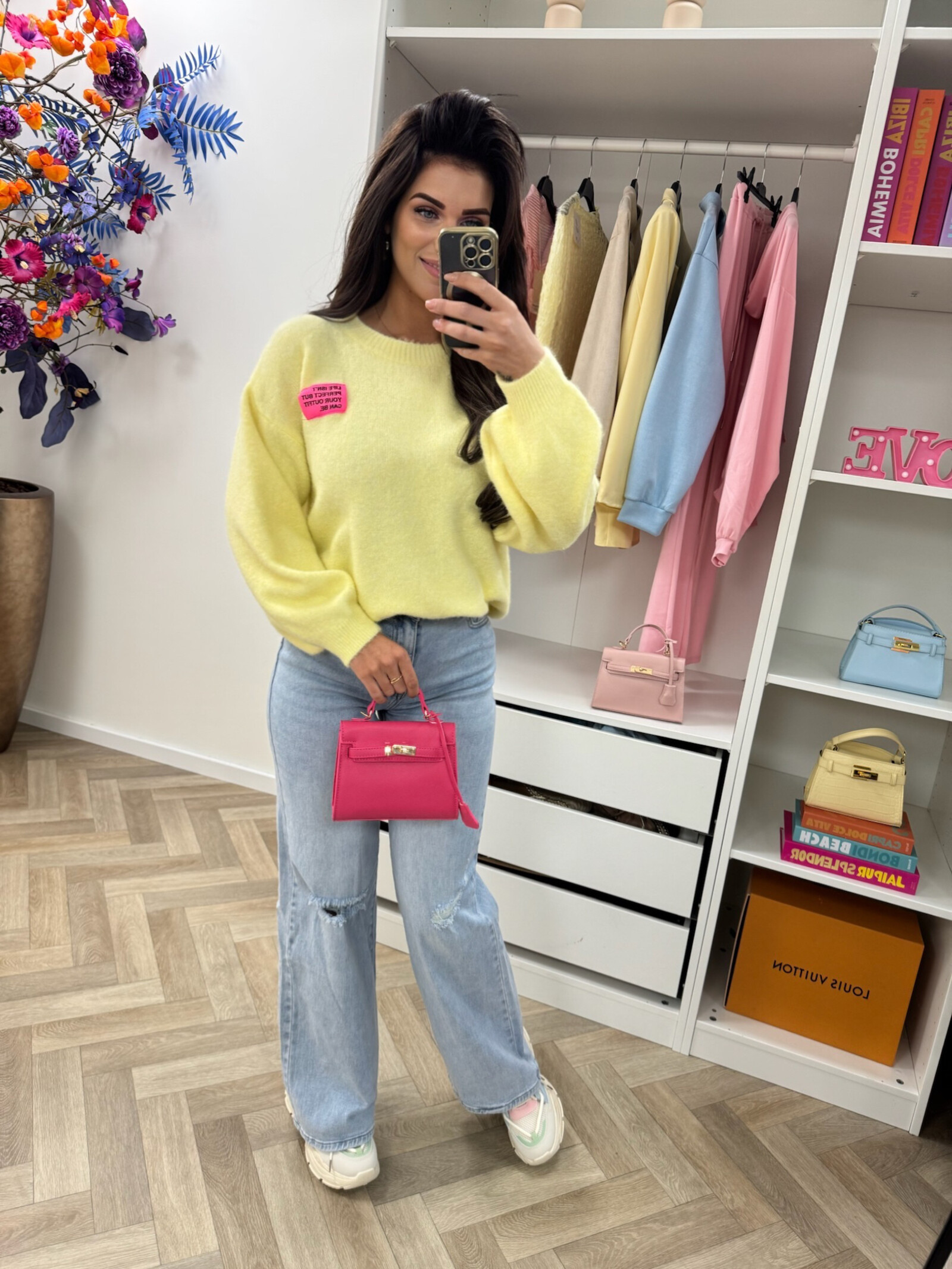 Trui embleem Amy Yellow