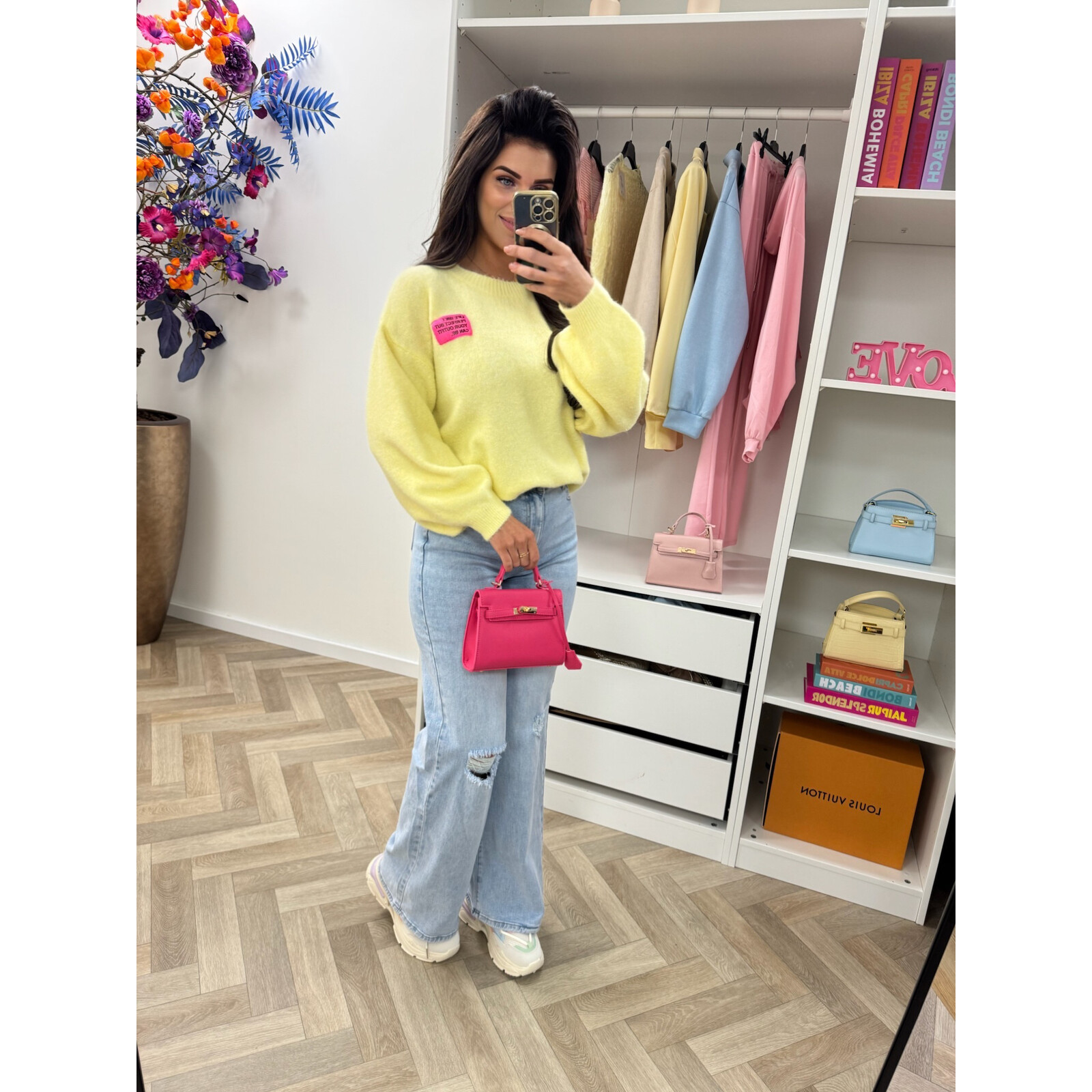 Trui embleem Amy Yellow